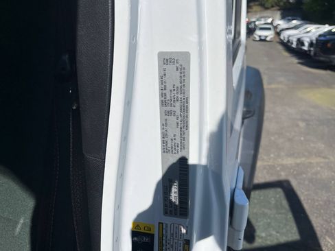 Used 2025 Jeep Wrangler Unlimited Sport AWD/4WD image 29