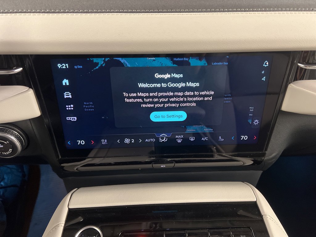 New 2026 Lincoln Navigator Premiere AWD/4WD image 9