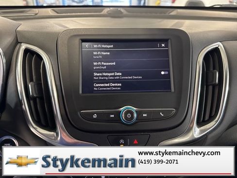 Used 2022 Chevrolet Equinox LT image 32