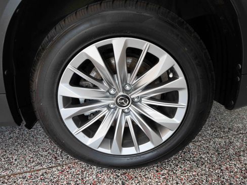 Used 2024 MAZDA CX-90 3.3 Turbo w/ Preferred Package AWD/4WD image 30