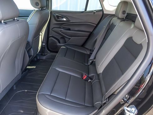 New 2026 Chevrolet Trax ACTIV w/ Sunroof Package image 16