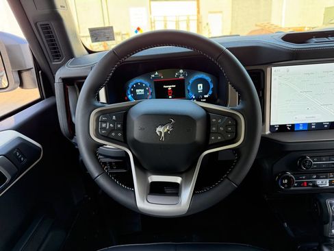 New 2026 Ford Bronco Outer Banks w/ Sasquatch Package AWD/4WD image 16