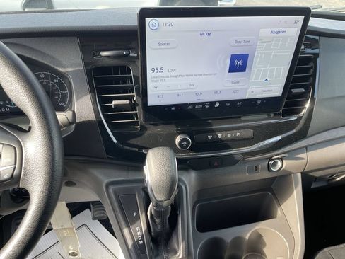 Used 2023 Ford Transit 350 XLT RWD image 7