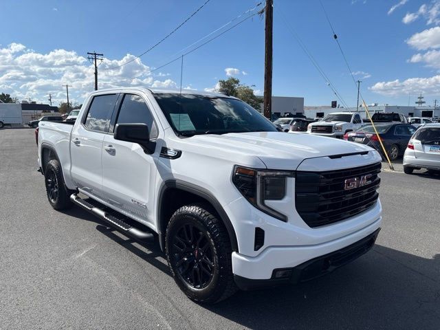 Used 2026 GMC Sierra 1500 Elevation w/ Elevation Select Package AWD/4WD image 3