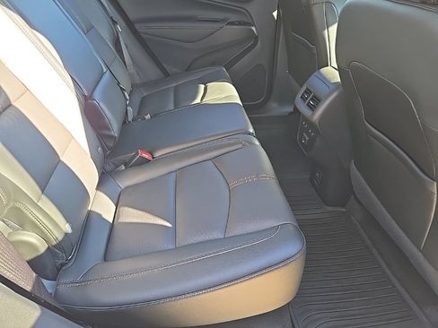 Used 2024 Chevrolet Equinox Premier AWD/4WD image 83