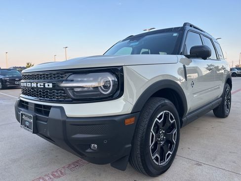 New 2025 Ford Bronco Sport Outer Banks w/ Outer Banks Tech Package+ image 7