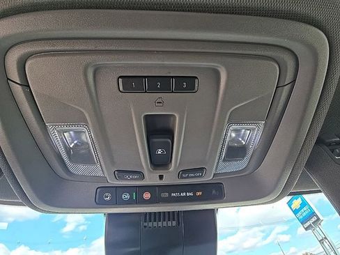 Used 2024 Chevrolet Silverado 2500 LT w/ Convenience Package image 30