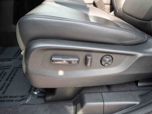 Used 2025 Honda Odyssey EX-L image 12