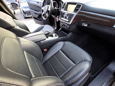 Used 2015 Mercedes-Benz ML 350 4MATIC image 47