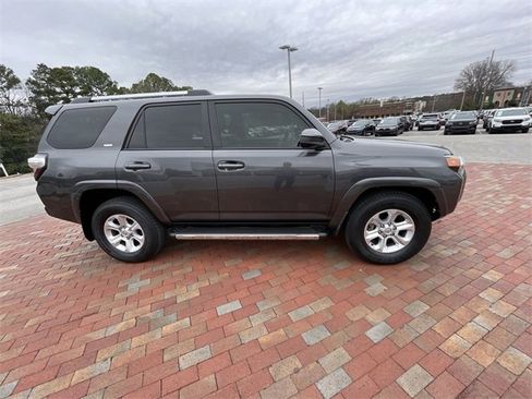 Used 2022 Toyota 4Runner SR5 image 37