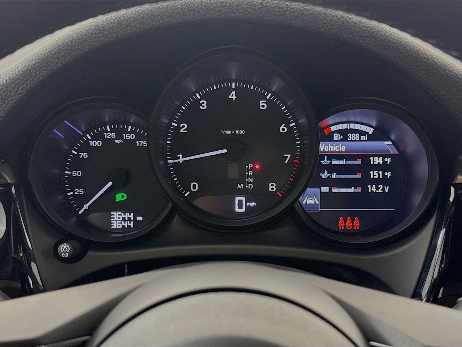 Certified 2026 Porsche Macan AWD/4WD image 16