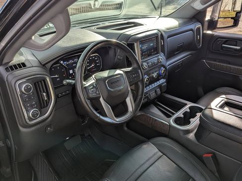 Used 2021 GMC Sierra 2500 Denali w/ Denali Ultimate Package image 13