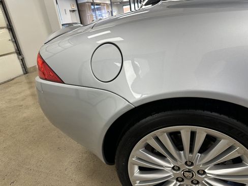 Used 2011 Jaguar XK Convertible image 21