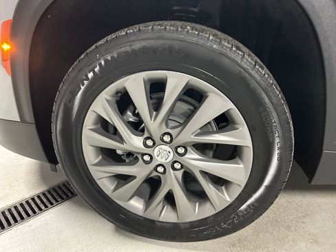 New 2026 Buick Enclave Preferred image 9