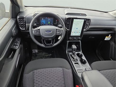 New 2025 Ford Ranger XLT w/ FX4 Off-Road Package image 8