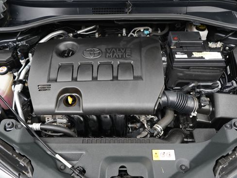 Used 2019 Toyota C-HR Limited FWD image 29