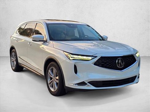 Used 2023 Acura MDX FWD image 3