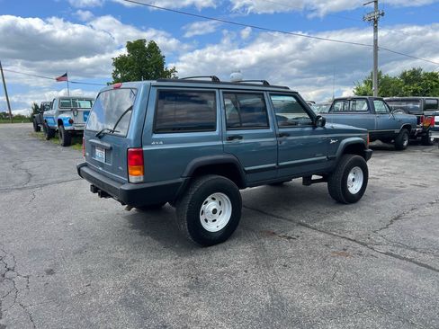 Used 1997 Jeep Cherokee Sport AWD/4WD image 5