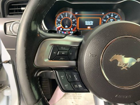 Used 2018 Ford Mustang GT Premium w/ Equipment Group 401A RWD image 19