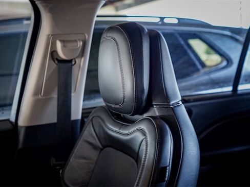 Used 2022 Lincoln Aviator Reserve w/ Equipment Group 201A image 9