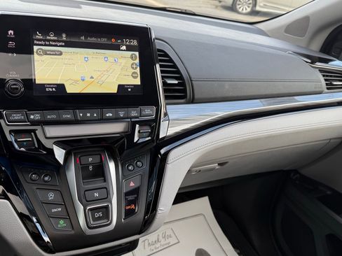 Used 2024 Honda Odyssey Elite image 42
