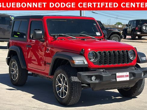 Used 2024 Jeep Wrangler Sport S image 7