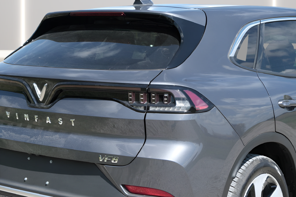 New 2025 VinFast VF 8 Eco AWD/4WD image 29