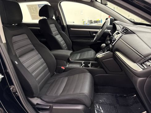 Used 2018 Honda CR-V LX image 20