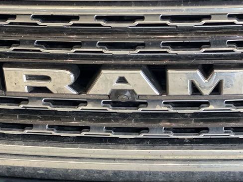 Used 2019 RAM 1500 Limited AWD/4WD image 10