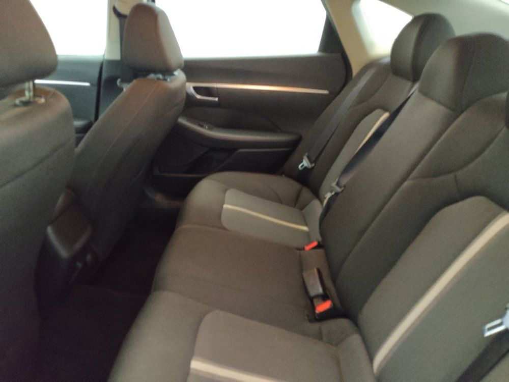 Used 2020 Hyundai Sonata SE FWD image 18
