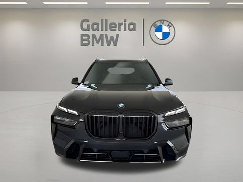 Certified 2026 BMW X7 xDrive40i w/ M Sport Package AWD/4WD image 6