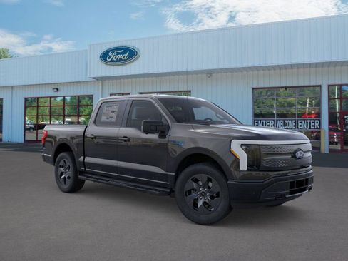 New 2025 Ford F150 Lightning Flash image 7