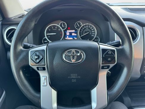 Used 2016 Toyota Tundra SR5 image 10
