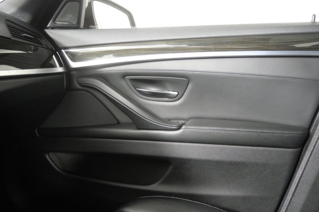 Used 2015 BMW 528i Sedan RWD image 31