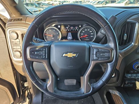 Used 2022 Chevrolet Silverado 3500 High Country w/ Z71 Off-Road Package image 16