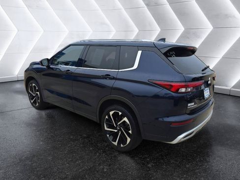 Used 2024 Mitsubishi Outlander SEL AWD/4WD image 7