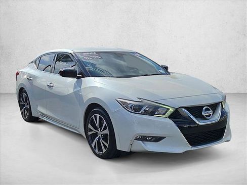 Used 2017 Nissan Maxima 3.5 S image 3