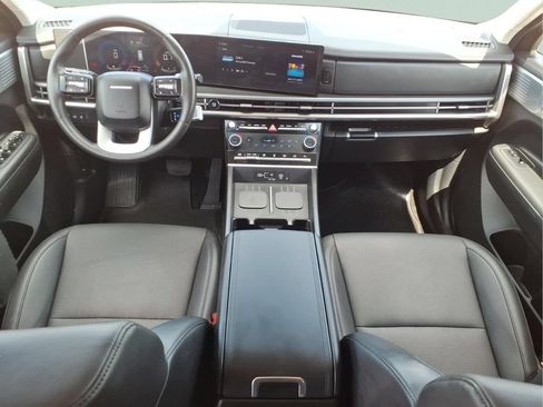 Used 2024 Hyundai Santa Fe SEL AWD/4WD image 18