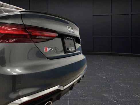 Used 2022 Audi S5 Premium Plus w/ Premium Plus Package image 36