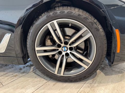 Used 2021 BMW 530i xDrive w/ Convenience Package AWD/4WD image 20