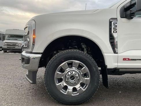 New 2026 Ford F350 King Ranch w/ Chrome Package AWD/4WD image 10