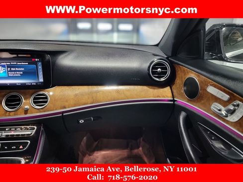 Used 2017 Mercedes-Benz E 300 E 300 image 21