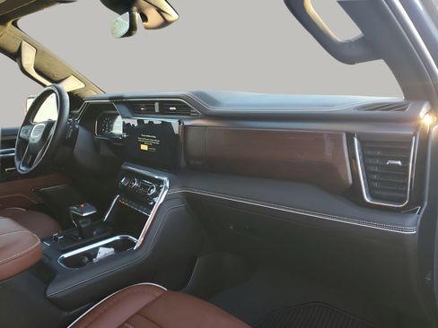 Used 2024 GMC Sierra 1500 Denali Ultimate image 14