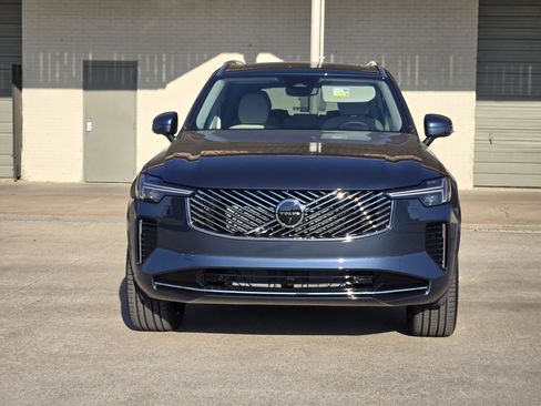 New 2026 Volvo XC90 B6 Ultra image 8