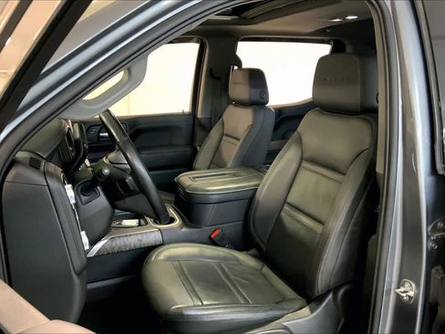Used 2021 GMC Sierra 1500 Denali w/ Driver Alert Package II image 8