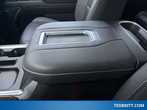 Used 2022 GMC Sierra 1500 SLT w/ SLT Convenience Package image 38