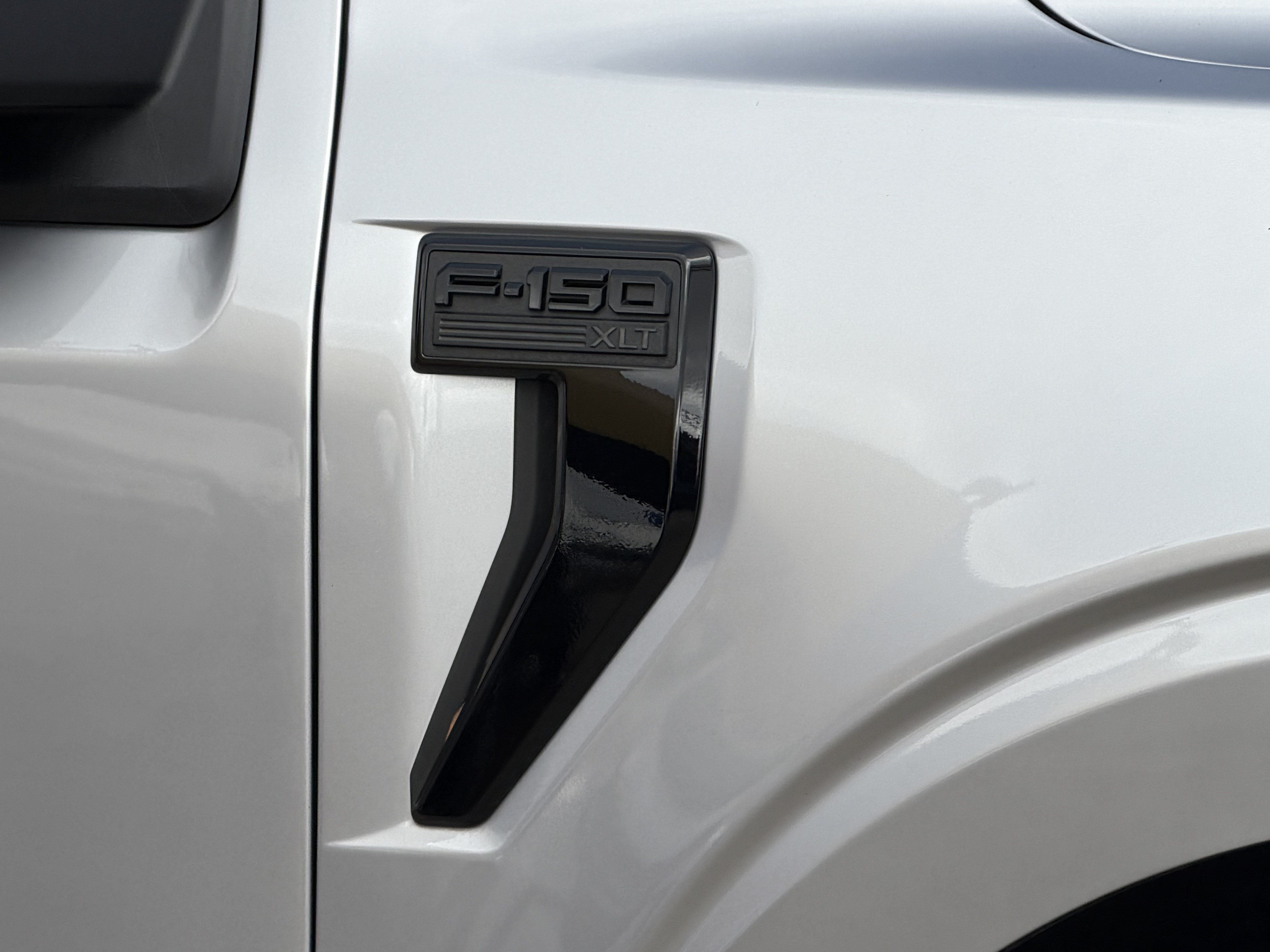 Certified 2023 Ford F150 XLT w/ XLT Black Appearance Package AWD/4WD image 4