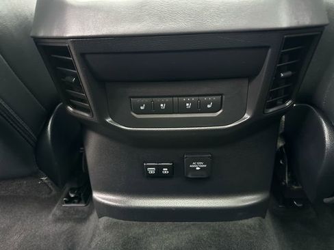 Used 2025 Toyota Tundra Platinum image 17