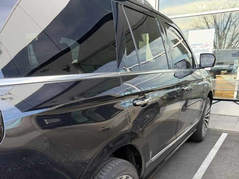 Used 2019 Lincoln Navigator Reserve w/ Cargo Package image 9