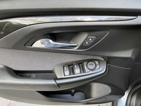 Used 2021 Chevrolet TrailBlazer LS FWD image 18